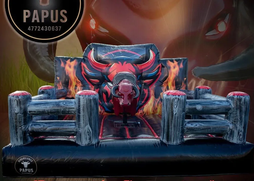 Toro mecánico rojo de Diversiones Papus